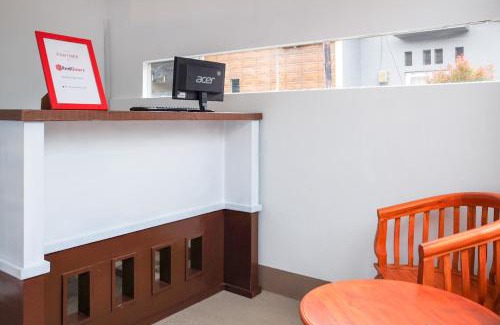 Promong Hotel | Family-Friendly RedDoorz Syariah Near Pemalang Comal