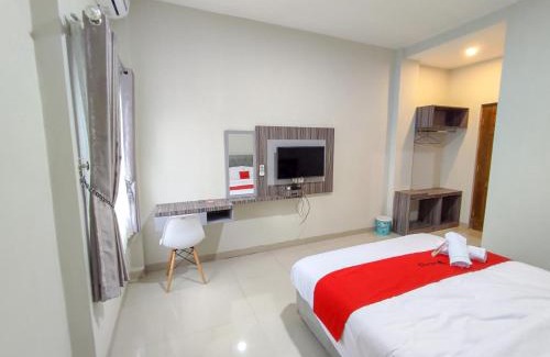 Purwokerto Hotel | Budget-Friendly RedDoorz Syariah near GOR Satria Area