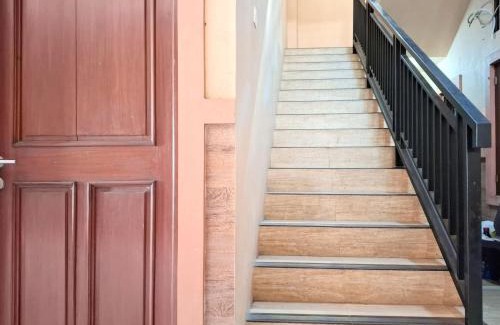 Pekalongan Hotel | Family-Friendly RedDoorz Syariah Near Exit Toll Pekalongan