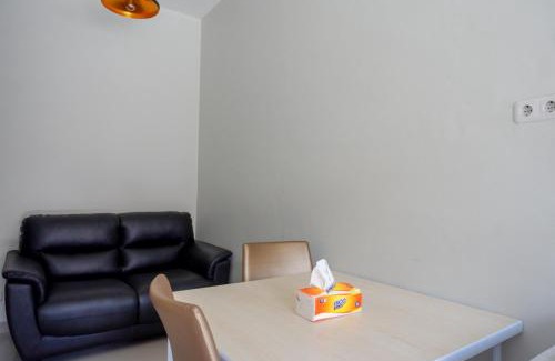 Sigi House | Top-Rated RedDoorz Syariah Near Mutiara SIS Al Jufrie Airport