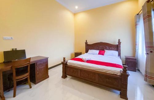 Malang Hotel | Budget-Friendly RedDoorz Syariah near RSUD Kota Malang