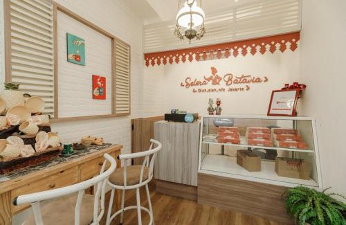 Pancoran House | Budget-Friendly RedDoorz Syariah Plus near Pancoran