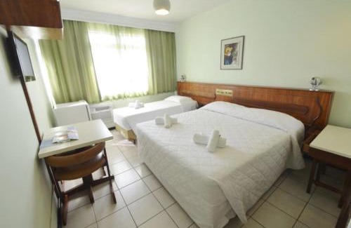 Picarras Hotel | Premium Amenities at Imperador Turismo Hotel, Rated 9/10