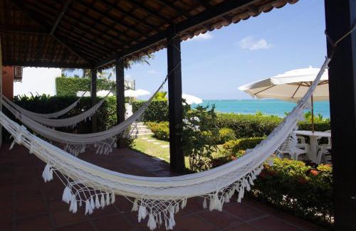 Tamandare Hotel | Relax at Pousada Baía Dos Corais with Ocean Views & Pool