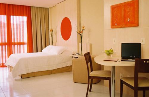 Centro Hotel | Pet-Friendly Rede Andrade Cecomtur with Oceanfront Pool