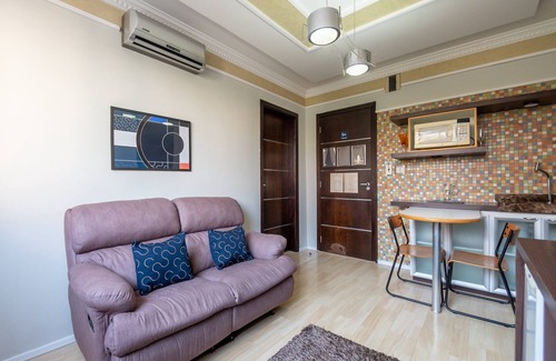 Santa Ifigenia Hotel | Discover Hotel Piratininga: Family-Friendly & Accessible Stay