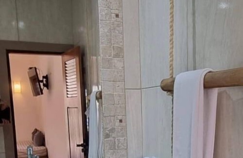 Guajiru Hotel | Ocean View Oasis at Rede Beach with Pool and Spa Amenities