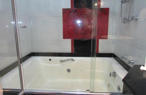 Cachoeira do Sul Hotel | Cozy REDE BONNEL 88 Confort: Oceanfront Family Retreat