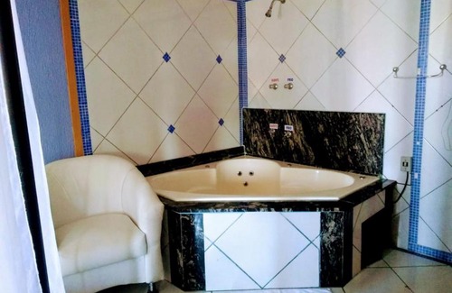 Cachoeira do Sul Hotel | Cozy Rede Bonnel Motel with Hot Tub & Breakfast Included