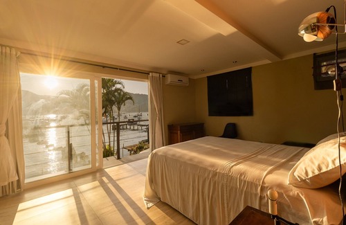 Marinas Bed & Breakfast | Discover Rede Reserva Costa Beach: Family-Friendly Escape