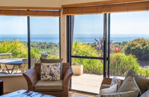 Redgate Villa | Cozy Redgate Beach Escape with Oceanfront Views