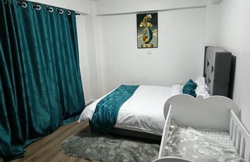 Nairobi Apartment | Discover Redhill Cliff Complex: Family-Friendly Getaway