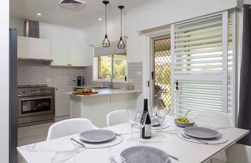 Nulkaba Cottage | Renovated Redims Hill Cottage: Family-Friendly Farm Retreat
