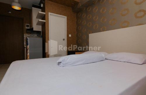 Gunung Putri Hotel | Top-Rated RedLiving Apartemen Podomoro Golf View Queen Room