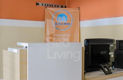 Gunung Putri Hotel | Budget-Friendly Stay at RedLiving Apartemen Gunung Putri