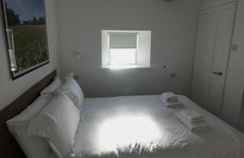 Redmire Hotel | Experience Comfort at Redmire Village Pub: Pet Friendly & Rated 9/10