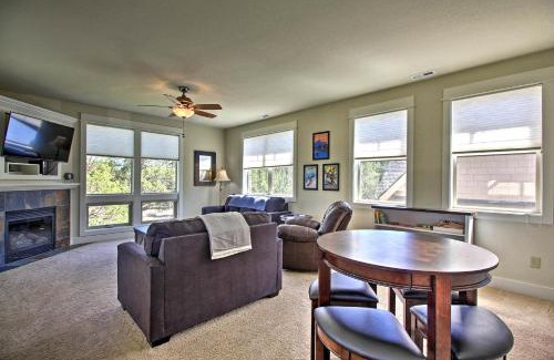 Redmond House | Cozy Redmond House with Pool and Hot Tub Access