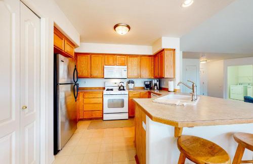 Redmond House | Exceptional Redmond Retreat: Pet and Child Friendly Escape