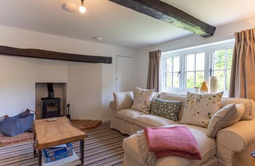 Seaford House | Redshank Cottage - Family and Pet Friendly Retreat