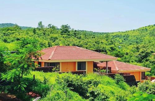 Mhsala Cabin | Oceanfront Retreat at Redstone Hills, Diveagar Awaits You