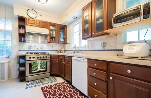 Boyds House | Discover Redwall Castle: Family-Friendly Retreat in Germantown