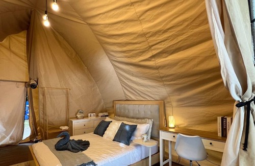 Kaputian Boat Rental | Reef Resort Unit B5
