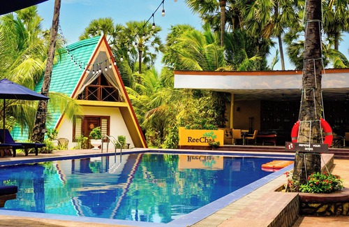 Pachchilaipalli Villa | Relax at Reecha Kurinji Resort with Pool & Family Amenities