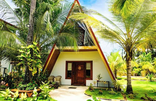 Pachchilaipalli Villa | Relax at Reecha Kurinji Resort with Pool & Family Amenities