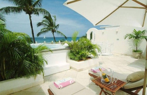Reeds Bay Apartment | Elegant 3 Bedroom Penthouse with Ocean Views in Barbados
