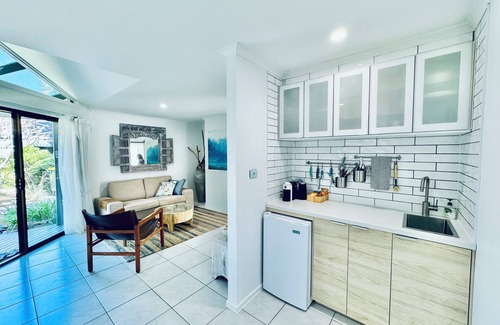 Coffs Harbour Apartment | Relaxing Reef @ Aanuka Beach Resort: Pool, Spa & Tennis