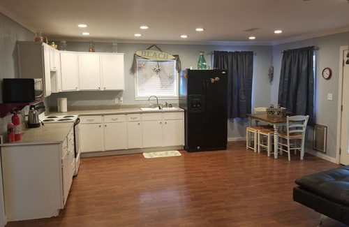 Port O Connor House | Reel'em Inn: Oceanfront Retreat for Unforgettable Adventures!