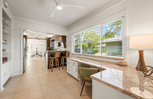 Saint Armands Key House | Relax at Reel Me In - Your Tropical Oasis Awaits