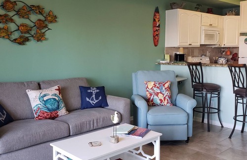 Corpus Christi Condo | Ultimate Couples Retreat with Private Pool & Ocean Views