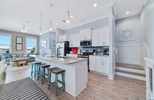 Gulf Shores House | Reel Retreat: Lagoon Front Cottage with Beach Access