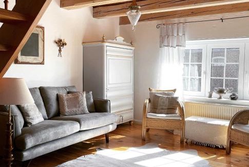 Dorphof House | Inviting Reetdachkaten in Schuby, Ostsee - Family Friendly Stay