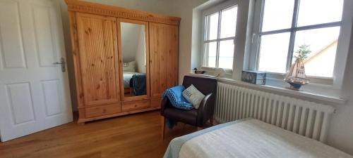 Rankwitz House | Oceanfront Retreat at Reethus-am-Hafen Ferienhaus Westbrise