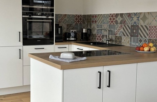 Dranske House | Reconnect at Reethus: A Seaside Retreat for Families