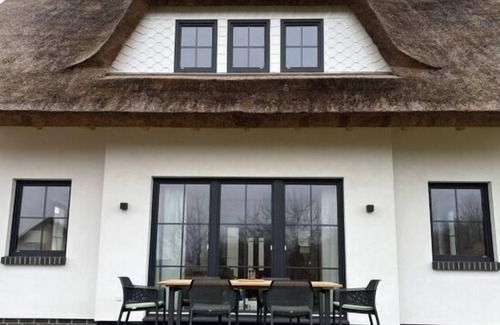 Dranske House | Reconnect at Reethus: A Seaside Retreat for Families