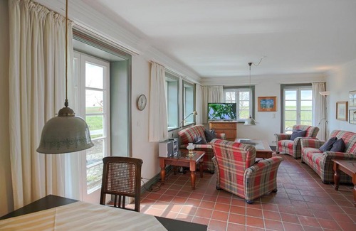 West Husum House | Pet-Friendly Retreat at Reethus Jan with 4-Star Comfort
