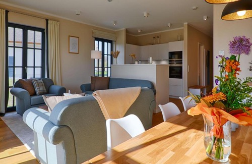 Dranske House | Reetland am Meer - Elegant Villa with Oceanfront Views