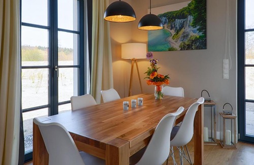 Dranske House | Guest Rated 10/10: Reetland am Meer with Pool & Sauna