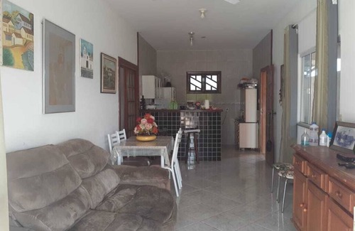 Sao Pedro da Aldeia House | Discover Refúgio da Aldeia: Perfect for Families & Pets