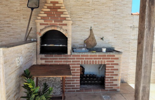 Sao Pedro da Aldeia House | Discover Refúgio da Aldeia: Perfect for Families & Pets