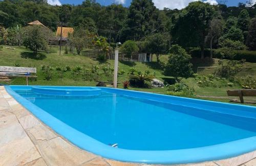 Paty do Alferes Ski Chalet | Family-Friendly Retreat at Refúgio da Mata - Chalé Araucária