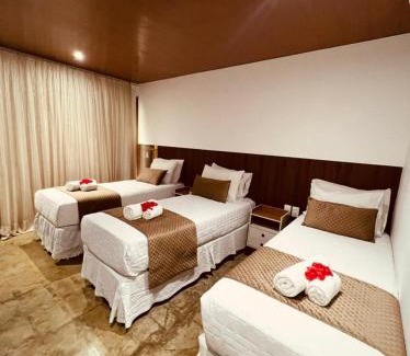 Floresta Velha House | Pet-Friendly Haven: Refúgio da Rita with Breakfast & Kids