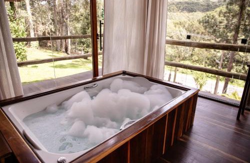 Vila Suzana Ski Chalet | Pet-Friendly Refúgio do Caracol: Guest Rated 10/10 Stay