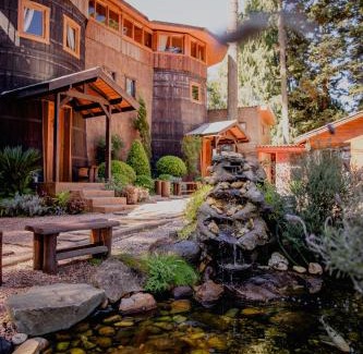 Vila Suzana Ski Chalet | Pet-Friendly Refúgio do Caracol: Guest Rated 10/10 Stay