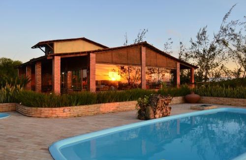 Bonito House | Pet-Friendly Refúgio do Rio Bonito: 4-Star Family Retreat