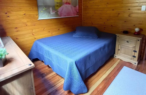 Alfredo Wagner Cabin | Escape to Refúgio dos Pinheiros with Ocean Views & Spa