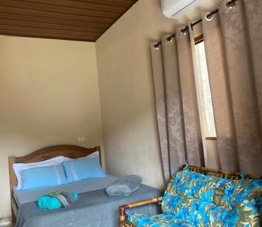 Eldorado House | Amazing Refúgio Encantado: Pet & Child Friendly Retreat